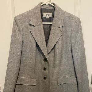 Beautiful Ladies Blazer. Size 12. Light Gray. Worn Once. Arm length 32 inches.